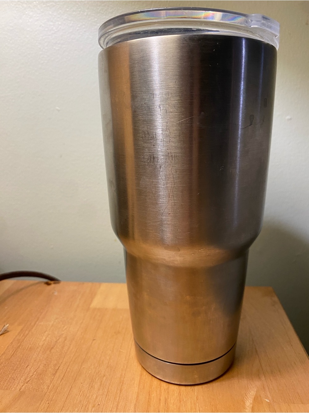 Yeti Stainless Steel Tumbler Silver Finish Clear Lid - Picture 2 of 7